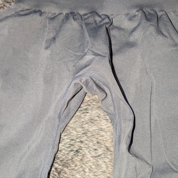 NVGTN Solid Seamless Legging Grey Women's XS - Picture 8 of 8